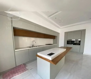 ظفر ، 76 متر ، کلید نخورده