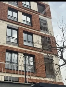 (۸۰ متری طبقه دوم /با پارکینگ سمنگان جنوبی )