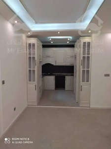 63 متری د و خواب پارکینگ و انباری سندی