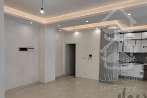 آپارتمان ، ۹۵متر مفید ، ۱۰متر مشاعات