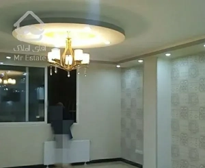 آپارتمان تک واحد۱۱۶ متری طبقه دوم سفید سرامیک شده