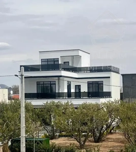 ۱۰۰۰ متر زمین با۳۵۰ متر بنای
