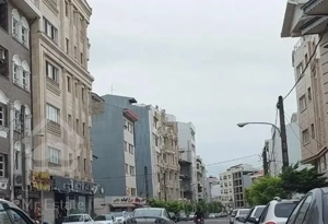 گلسار/ویلایی نقلی133mسند دار/سرمایه گذاری/خ 20متری