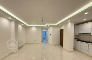 فروش آپارتمان 87 نوساز طبقه دوم