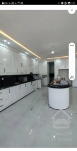 اپارتمان ۱۶۰ متری سه خواب نو ساز فول لوکیشن عالی