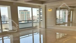 فروش واحد سه خواب با چشم انداز فضای سبز