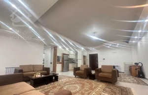 نوساز دو خوابه ۴۰ متر تا گذر اصلی