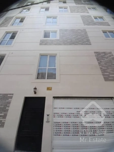 آپارتمان ۸۰ متری دو خواب طبقه پنجم