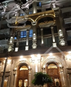 ۱۲۶ متر،اشتراکی جنوبی،رو به نما،۲ پارکینگ،