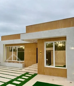 زندگی مدرن کنار دریا / خوش ساخت لوکیشن برند ساحلی