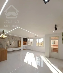 ۶۷متر در حد نوساز پارکینگ آسانسور پکیج