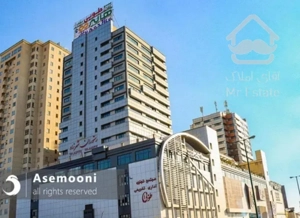 ۱۶ متر مغازه واقع در مجتمع تجاری طوبی