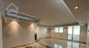 محمودیه ۱۶۰ متر طبقات بالا- تراس - چند ساله