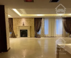 آپارتمان ۲۴۰ متری خوش نقشه اقدسیه