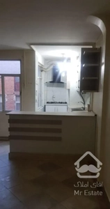 ۵۰مترطبقه دوم روی همکف،با انباری و پارکینگ موتور