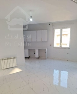 آپارتمان ۱۱۰ متر نبش خیابان اصلی