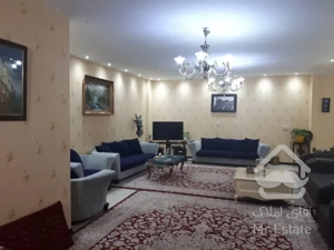 خرید واحد ۱۱۰ متری دریاچه برج آسمان