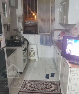 40 متر نزدیک متروی مولوی مناسب دفتر وسکونت