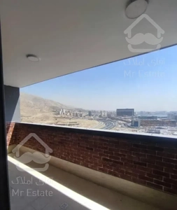 آپارتمان ٨٦ متر ٢ خوابه کلید نخورده ویو دریاچه