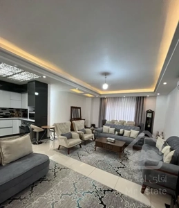 ۹۷ متری واقع در کارگر ۷ میلیارد