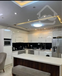 آپارتمان ۱۲۰متری*فول*جمالزاده جنوبی*