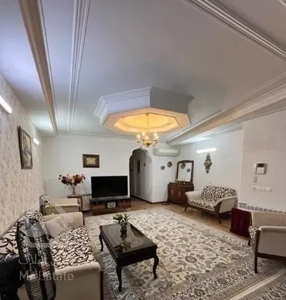 آپارتمان ۹۵ متری خیابان نادر