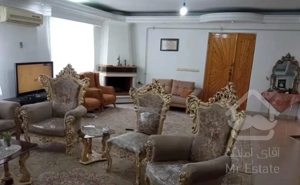 فروش واحد ۱۲۷ متری جمهوری