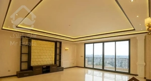 ۱۲۰ متر بنا / ۳ خواب مجزا / تاپ لوکیشن / فروش فوری