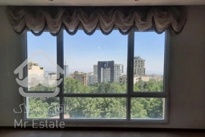 نیاوران گلسنگ۱۸۰متر ۳خواب ویوابدی تک واحدی