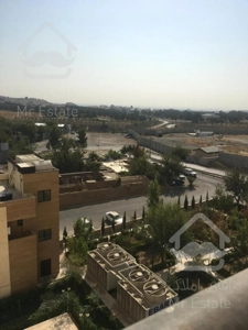 واحد ۱۱۷ متری ۲ خوابه غرق در نور در برج پاریز