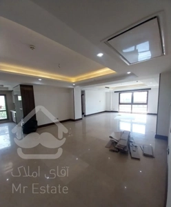 آپارتمان ۱۳۰ متری دو خوابه کامرانیه شمالی