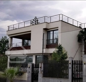 فروش ویلا مدرن 300 متری خیابان کاخ شاه/رامسر