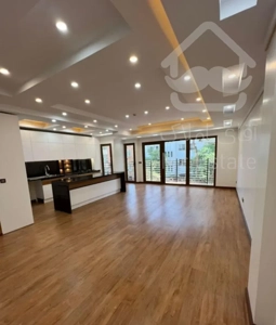 آپارتمان،90متری ،دوخوابه چهارباغ