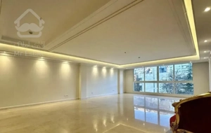 فردوس شرق۱۴۷ متر ۳ خواب/۲ پارکینگ