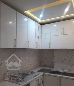 سهروردی.هویزه، ۹۵ متری ۲ خوابه .نور عالی.فروشنده