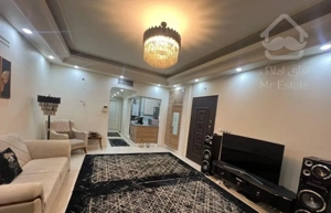 آپارتمان ۹۰ متری۲ خ سالاریه