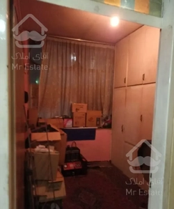 ۶۸ متر آپارتمان ط اول موقعیت اداری استاد معین