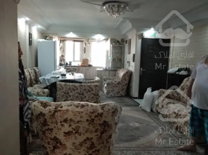 ۹۸متر دوخواب فول امکانات رو به افتاب