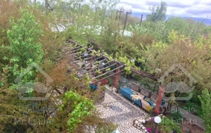 اجاره سوئیت سه خوابه در ویلا باغ ماهان