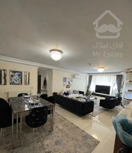 ۱۳۵ متر / ۳خواب / سالن پرده خور / جنوبی