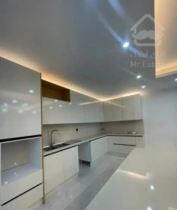 اپارتمان ۱۴۰ متری/فول امکانات/تکواحد