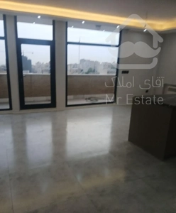 فروش آپارتمان ۱۱۸ متری ۲ خوابه طبقه ۳ در گاندی