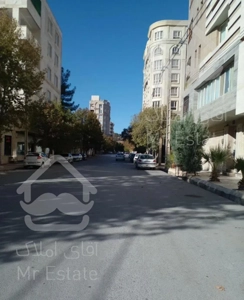 آپارتمان۱۳۰متر. شیرخواگاه خ طبیعت. تاپ لوکیشن