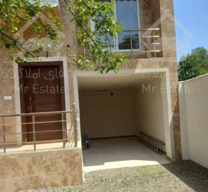 ویلا نوساز نیم پیلوت.سند تک برگ