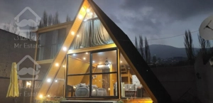 کلبه سوییسی ۲ خواب با استخر آبگرم