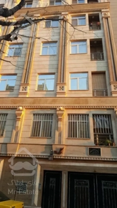 اپارتمان فول امکانات 83 متری در بهترین نقطه نیروهوایی