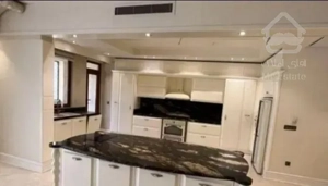 آپارتمان ۸۵متری/نزدیک حاشیه/ امام رضا