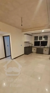 ۵۶ متر نوساز  ،دارای لابی ،کلید نخورده