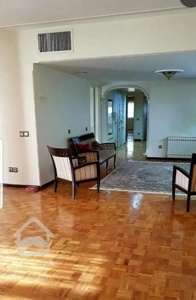 شمال پارک ساعی 170 متر 3 خواب تک واحدی