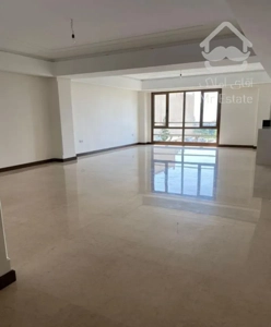 ۱۶۳ متر ۵ ساله دو پارکینگه سندی۳ خوابه۱ خواب مستر